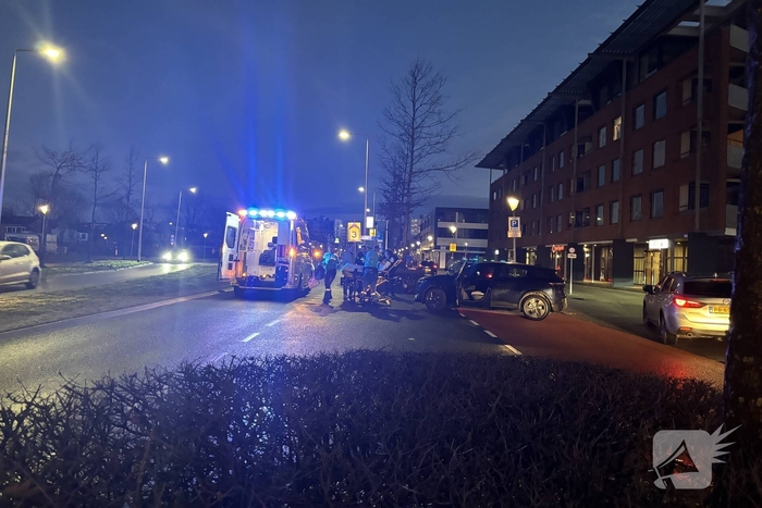 Fietser gewond door auto-ongeluk