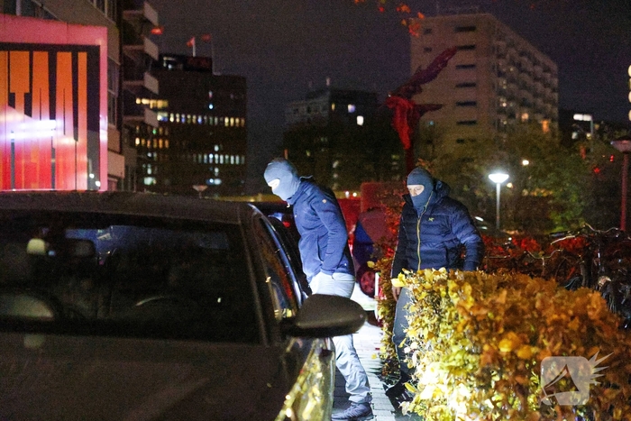 Man bevrijd uit kruipruimte na gezondheidsmelding