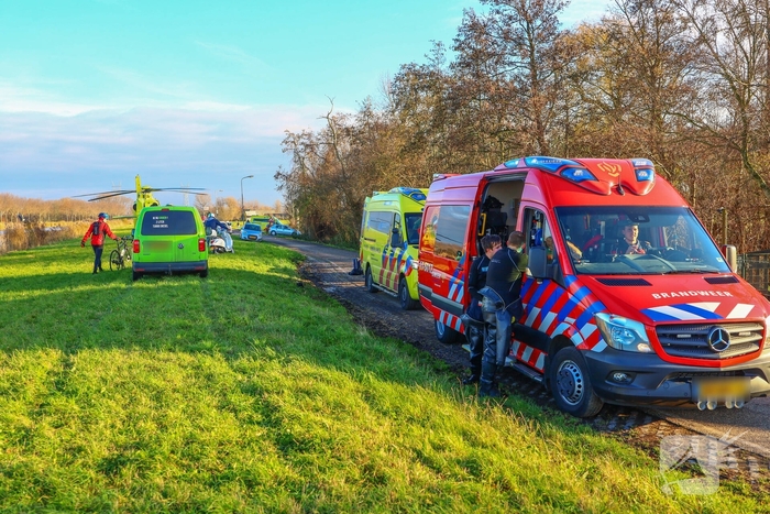 Motorrijder gewond na aanrijding met auto