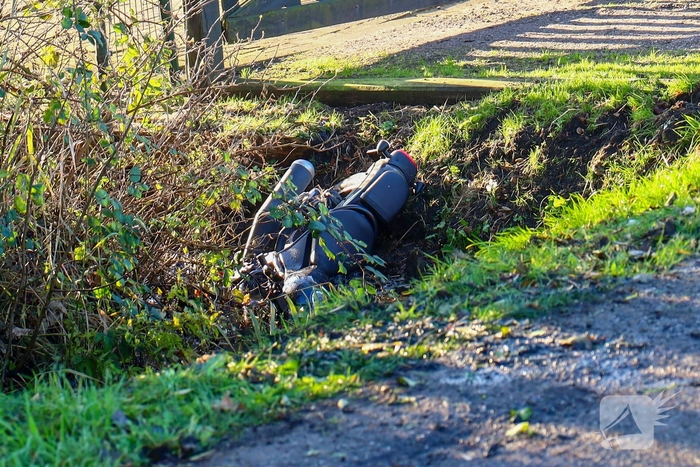 Motorrijder gewond na aanrijding met auto