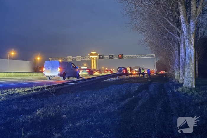Aanrijding op A28 leidt tot verkeershinder