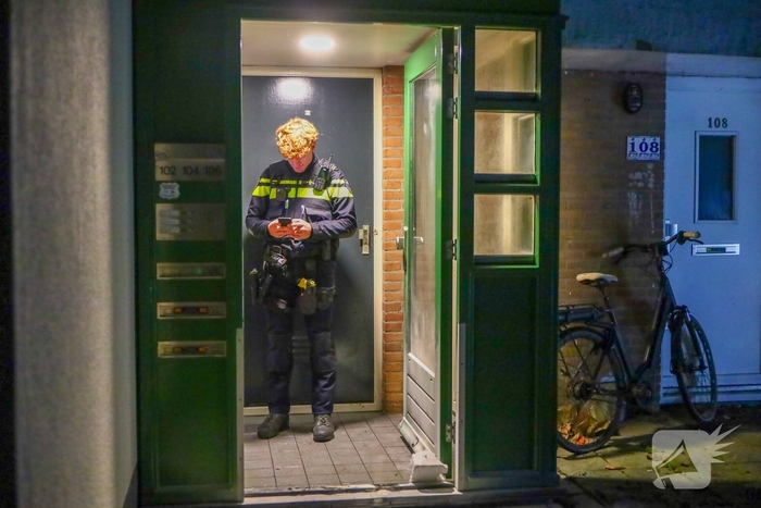 Explosie bij woning veroorzaakt schade