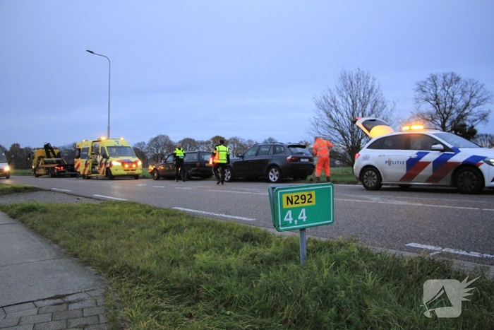 Rijstrook afgesloten na aanrijding met letsel
