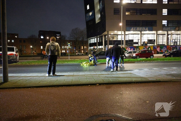 Oudere man aangereden op voetgangerspad