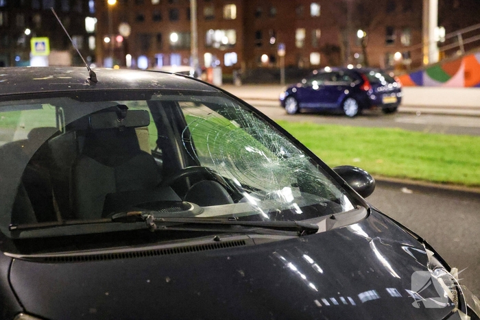 Oudere man aangereden op voetgangerspad