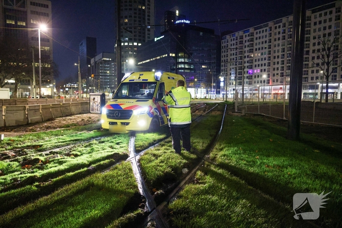Ambulance vastgelopen tijdens inzet
