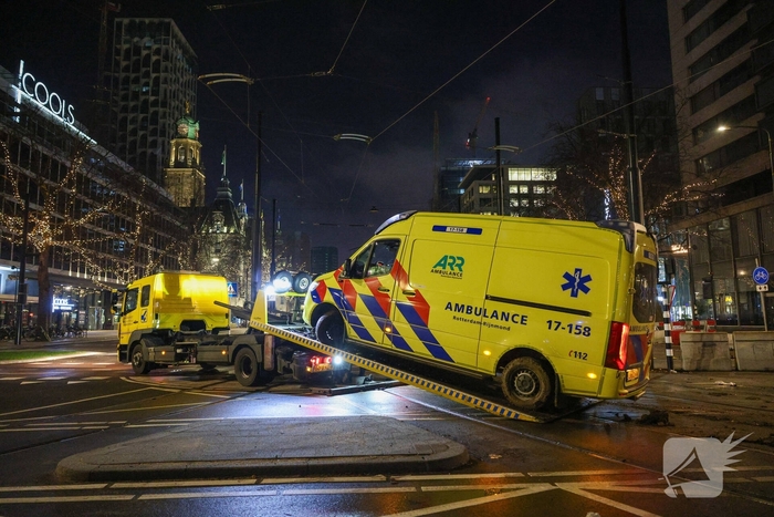 Ambulance vastgelopen tijdens inzet