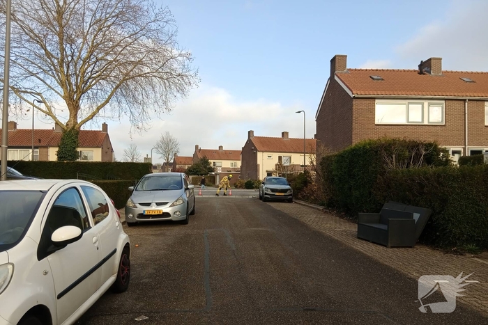 Brandweer onderzoekt gaslucht in woning