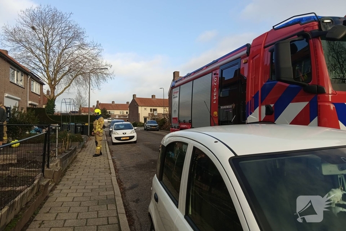 Brandweer onderzoekt gaslucht in woning