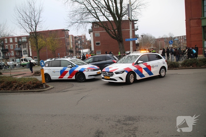 Steekincident leidt tot grote politie-inzet