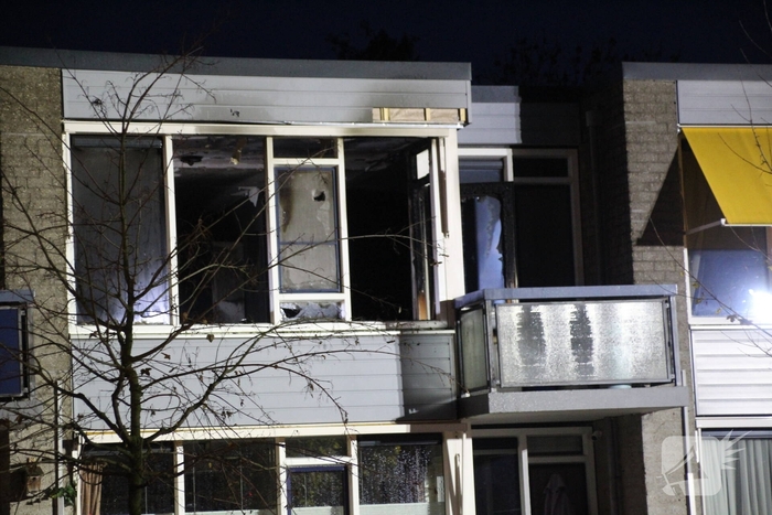 Grote woningbrand verwoest pand