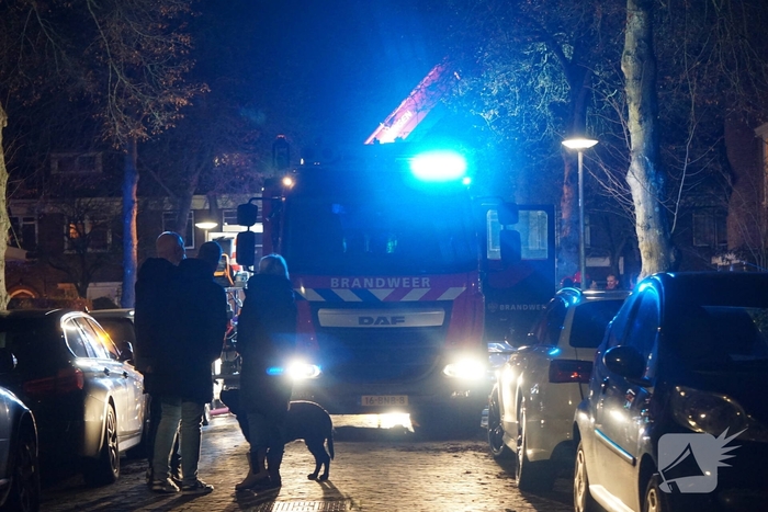 Brand op dak van woning
