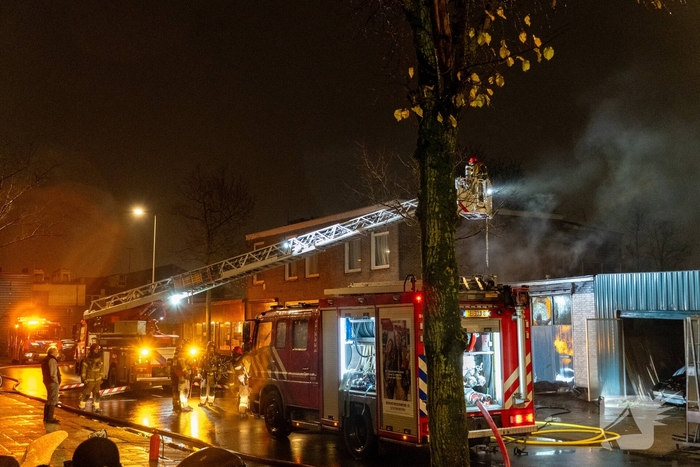 Brand in bedrijfspand leidt tot rookontwikkeling