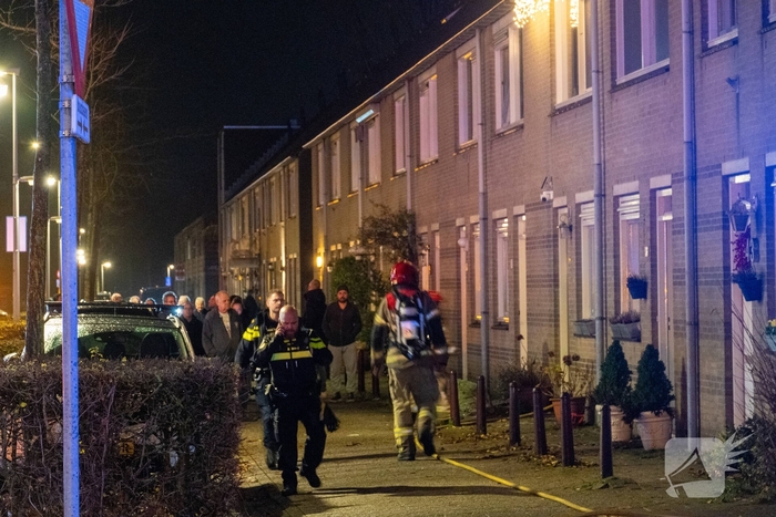 Rookinhalatie bij woningbrand in Amsterdam