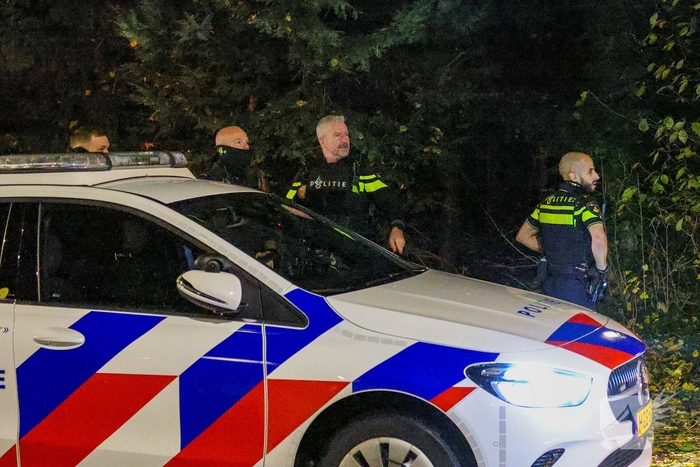 Politie massaal ingezet na melding vuurwapen bij ruzie na kop-staartbotsing