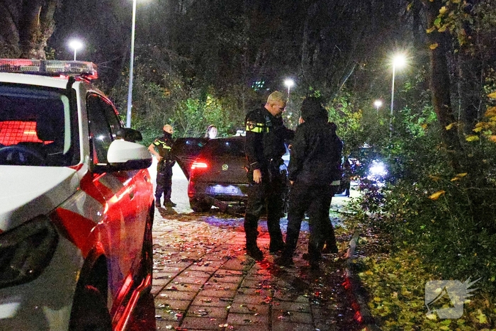 Politie massaal ingezet na melding vuurwapen bij ruzie na kop-staartbotsing