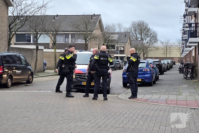 Wapendreiging leidt tot aanhouding van twee jongens