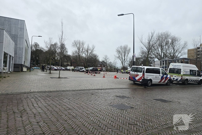 Inspectie van voertuigen tijdens politiecontrole