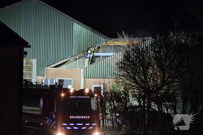 Middelbrand bij agrarisch bedrijf