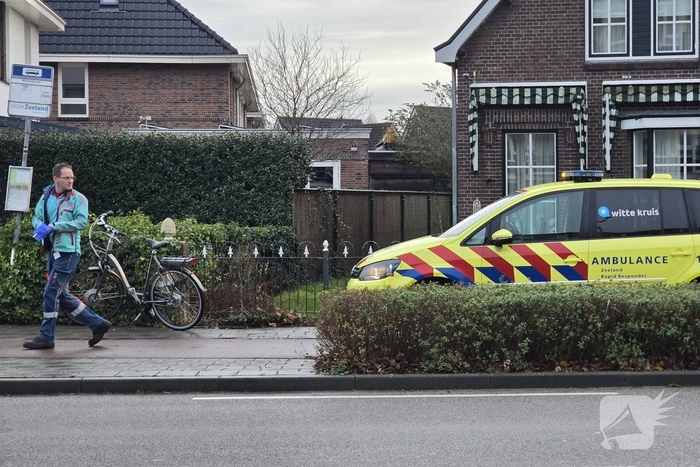 Fietser raakt bekneld bij ongeval