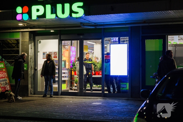 Supermarkt overvallen door gewapende mannen