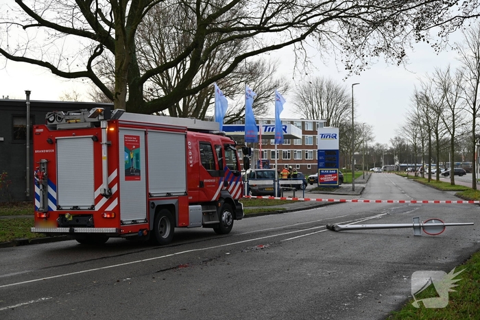 Ongeluk met gevaarlijke stoffen aan tankstation