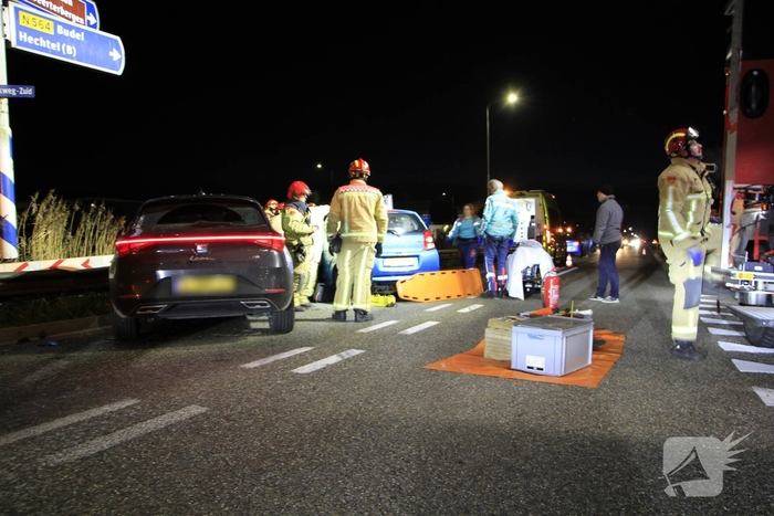 Bbestuurder naar ziekenhuis na aanrijding