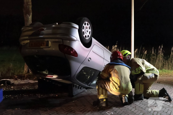 Bestuurder gewond bij eenzijdig ongeval