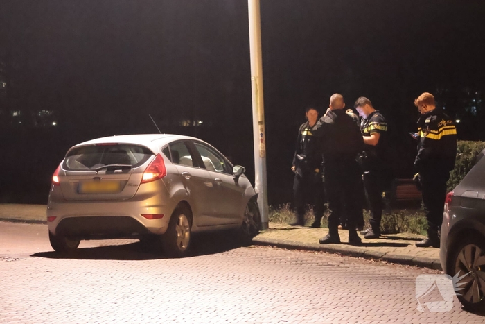 Bestuurder slaat op de vlucht na ongeval