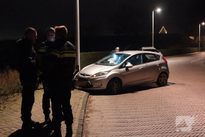 Bestuurder slaat op de vlucht na ongeval