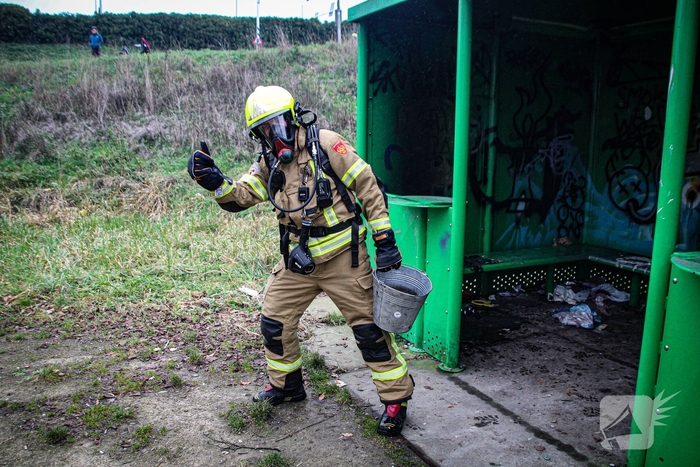 Brand in jeugdhonk snel geblust