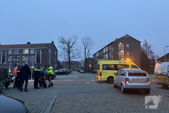 Botsing tussen fatbike en auto leidt tot gewonde
