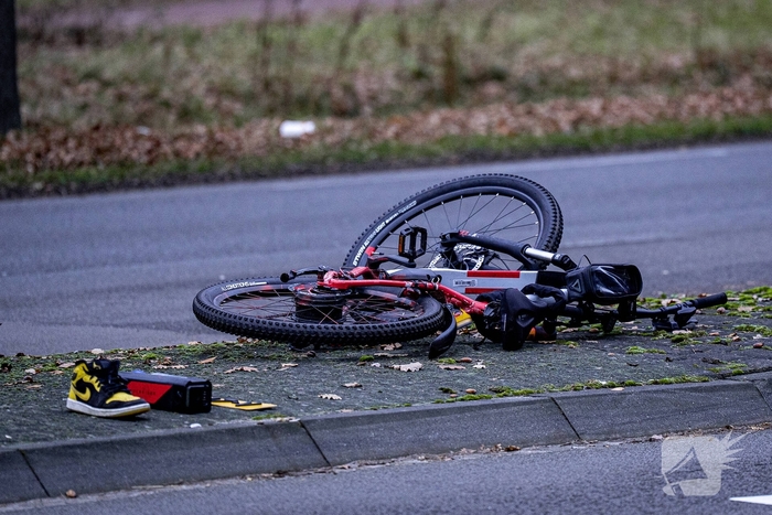Fietser gewond bij aanrijding met auto
