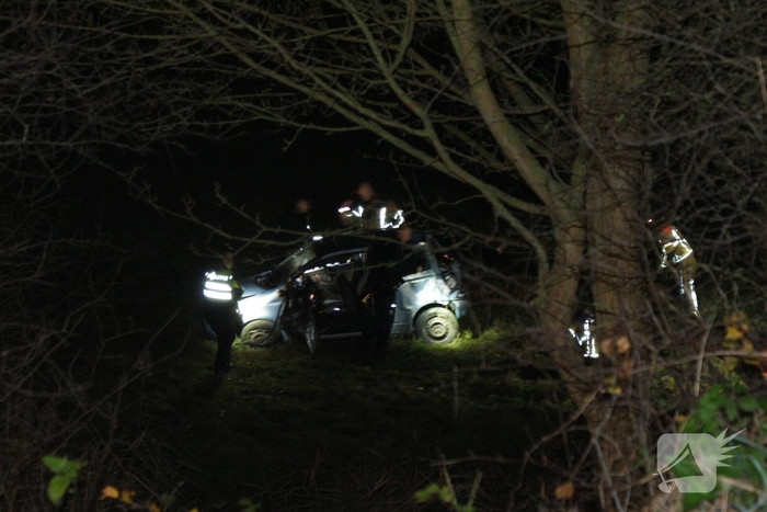 Bestuurder raakt gewond bij ongeval