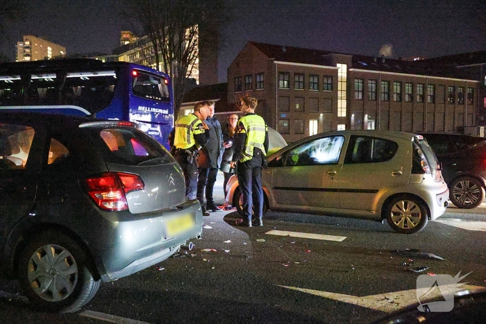 Aanrijding met meerdere voertuigen veroorzaakt verkeershinder