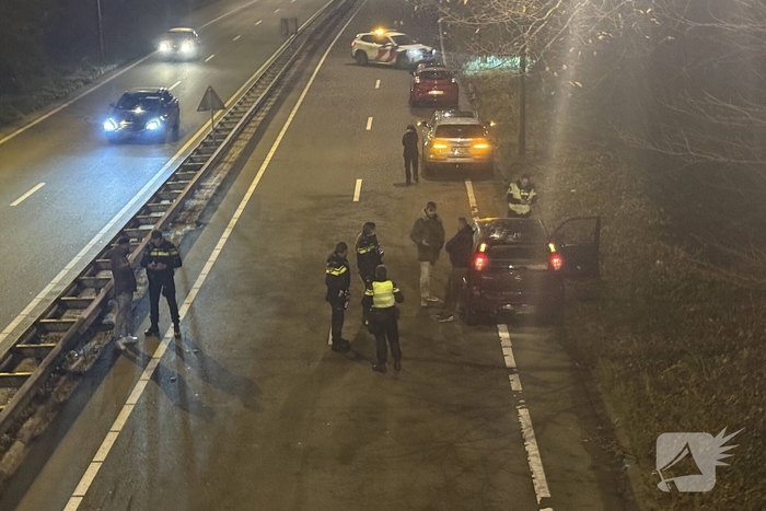 Flinke schade bij kop-staart botsing op provinciale weg