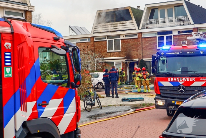 Woningbrand leidt tot grote inzet van brandweer en ambulance