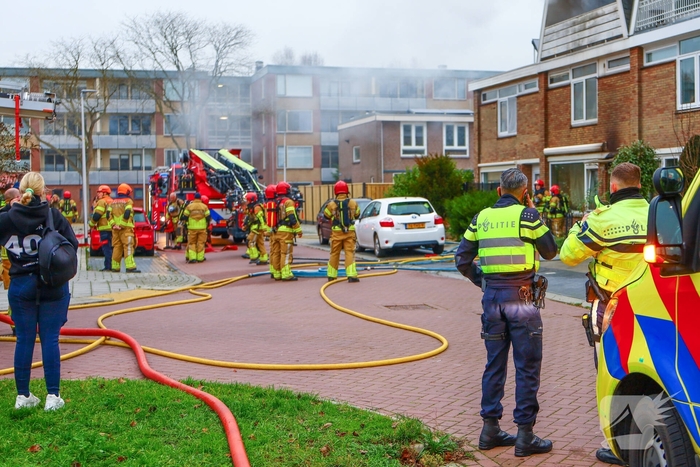 Woningbrand leidt tot grote inzet van brandweer en ambulance