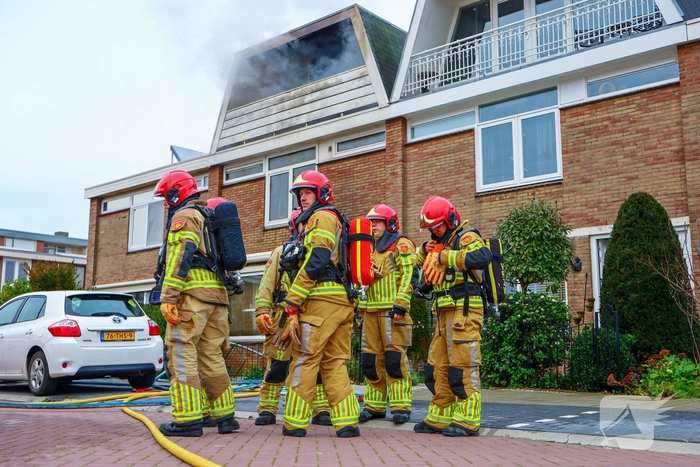 Woningbrand leidt tot grote inzet van brandweer en ambulance