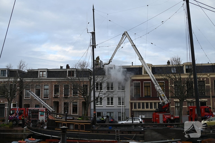 Brand in woning leidt tot grootschalige hulpverlening