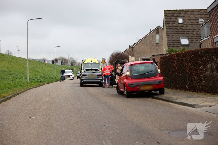 Aanrijding veroorzaakt aanzienlijke schade