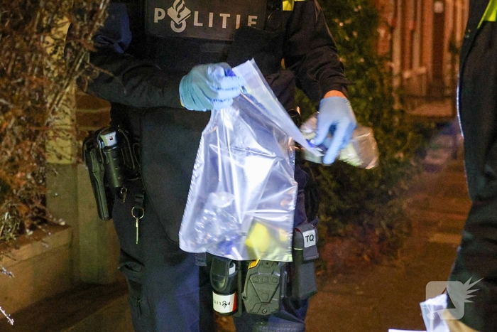 Explosie veroorzaakt schade aan deur