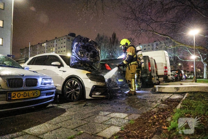 Auto's zwaar beschadigd door brand