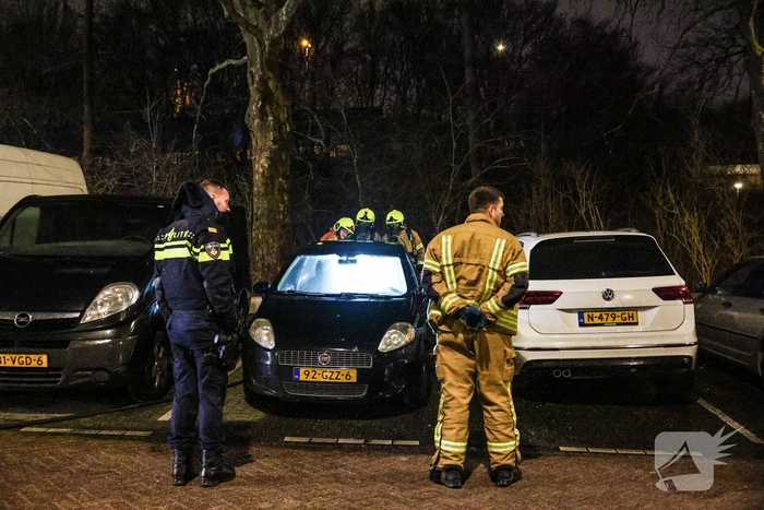 Auto's zwaar beschadigd door brand