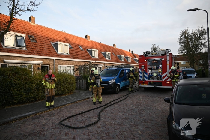 Brandweer snel in actie bij woningbrand