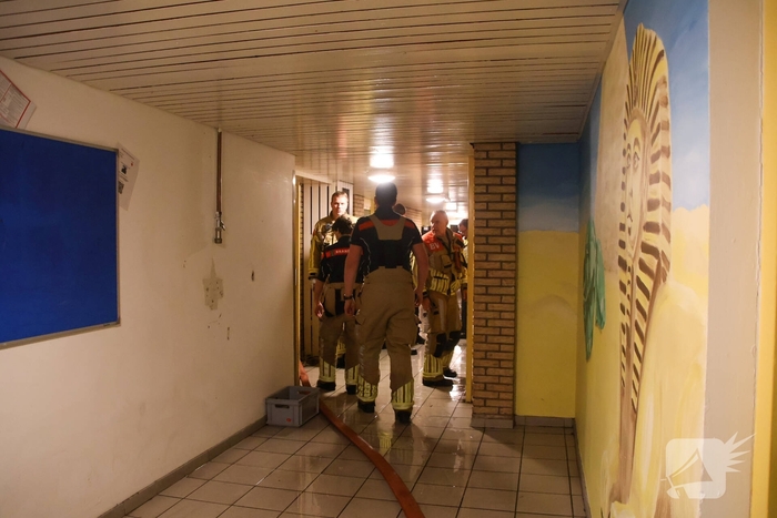 Meerdere woningen onder water door leidingbreuk