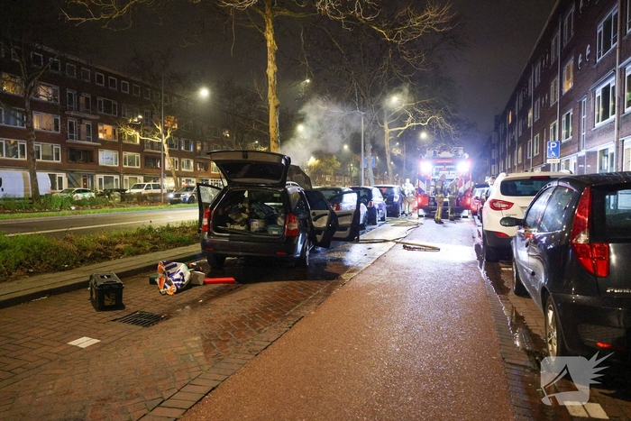 Brand in auto leidt tot onderzoek