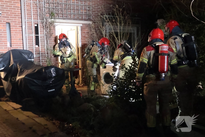 Brand in wasmachine leidt tot snelle brandweeractie