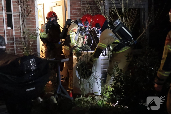 Brand in wasmachine leidt tot snelle brandweeractie