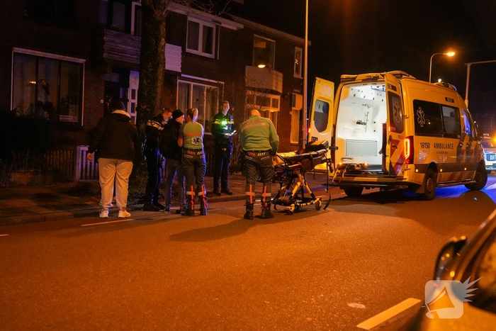 Auto botst op fietser tijdens nachtelijk ongeval